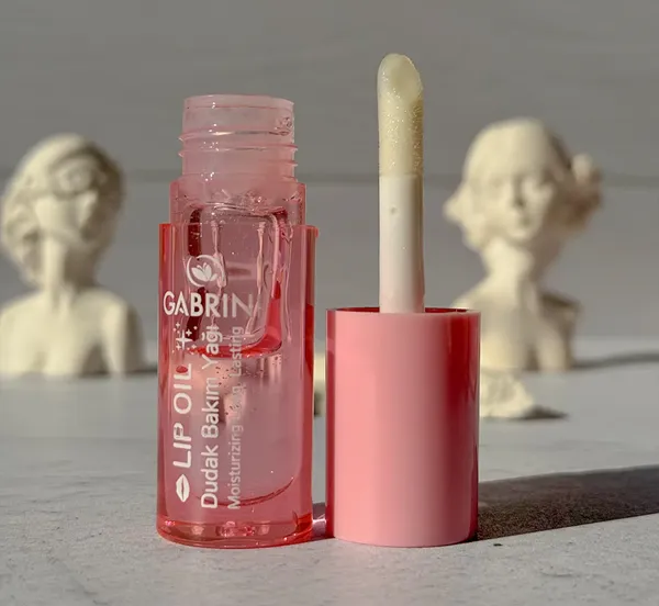 روغن لب گابرینی | تغذیه و درخشندگی طبیعی بدون رنگ